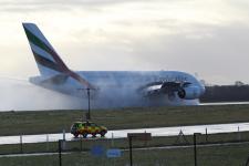 Emirates A380-861, A6-EDR