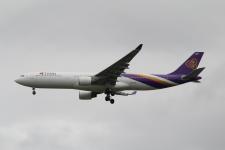 Thai Airways International, A330-321, HS-TED