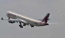 Qatar Airways A330-302, A7-AEI