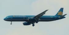 Vietnam Airlines A321-231, VN-A326