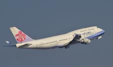 China Airlines B747-409, B18251