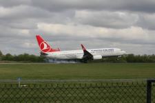 Turkish B737-8F2/W # TC-JHK 05/05/2012.