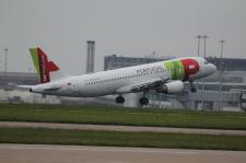 TAP A320-214 # CS-TQD @ Manchester 24/05/2014.