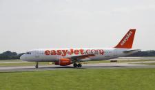 Easy Jet Airbus A320-232 G-EZTP.