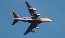 EK19 # A6-EUQ Flying Over My House 01/04/2022