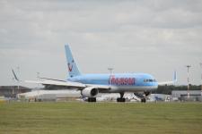 Thomson Boeing 757-28A G-OOBD.