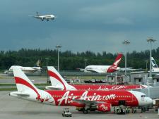 Air Asia Pair