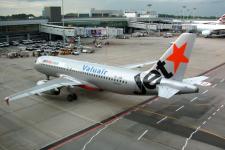 JetStar 320